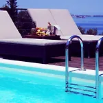 Vila Exensian &