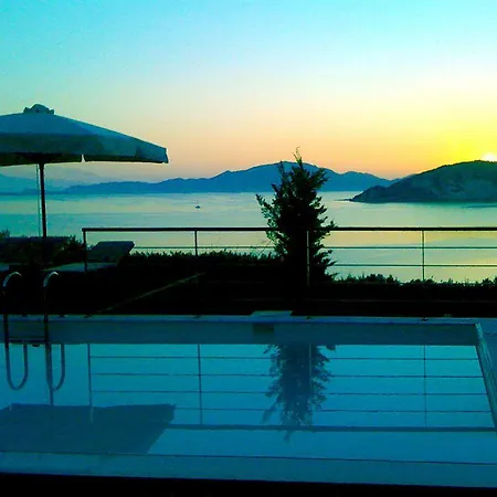 Exensian & * Marathiás