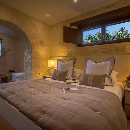 Exensian & ヴィラ *