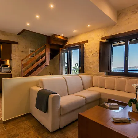 Exensian & ヴィラ