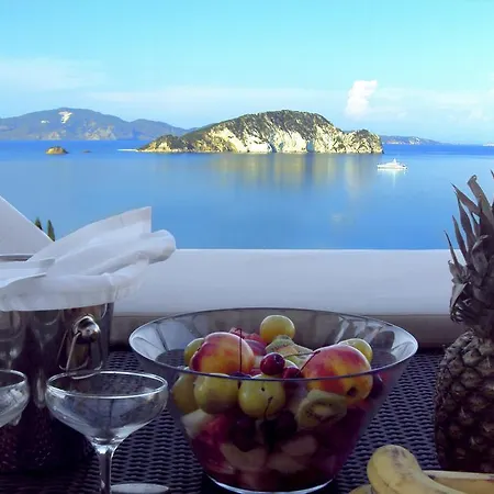 Exensian & ヴィラ