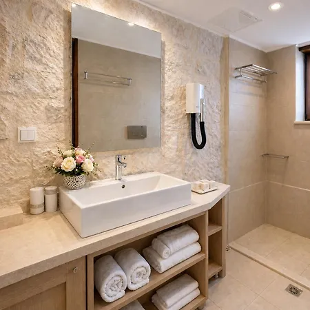 Exensian Villas&suites
